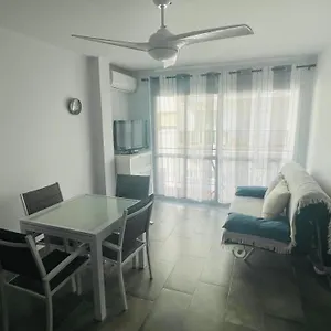 https://apartamento-centrico-nerja-29780.hotelsinnerja.org